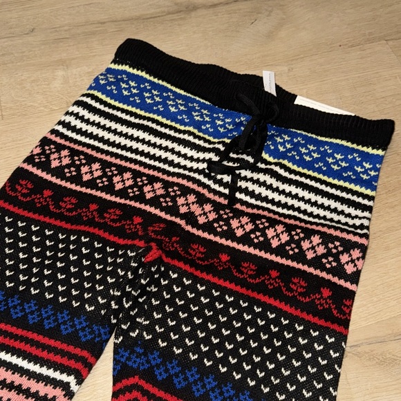 🌲American Eagle Outfitters Multicolor Patterned Pants - Picture 2 of 5